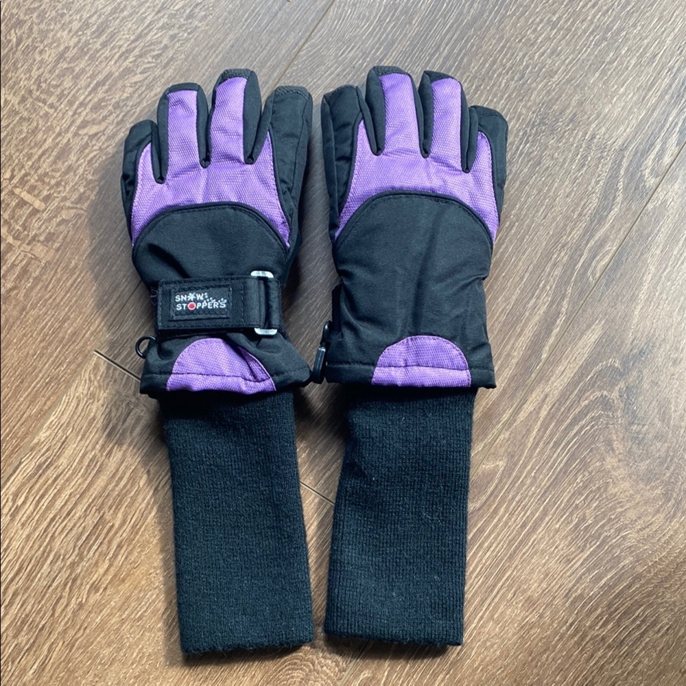 Kids Purple and Black Winter Gloves - XS